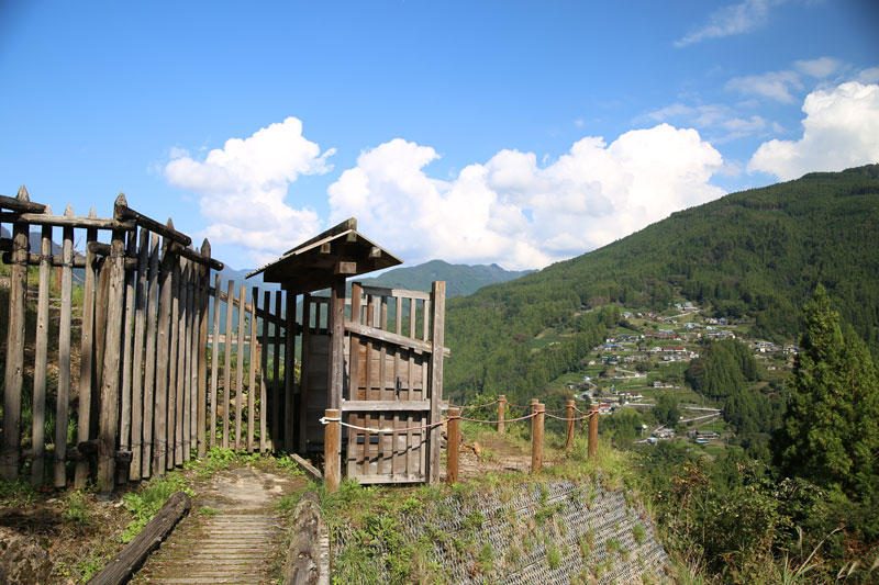 高根城跡