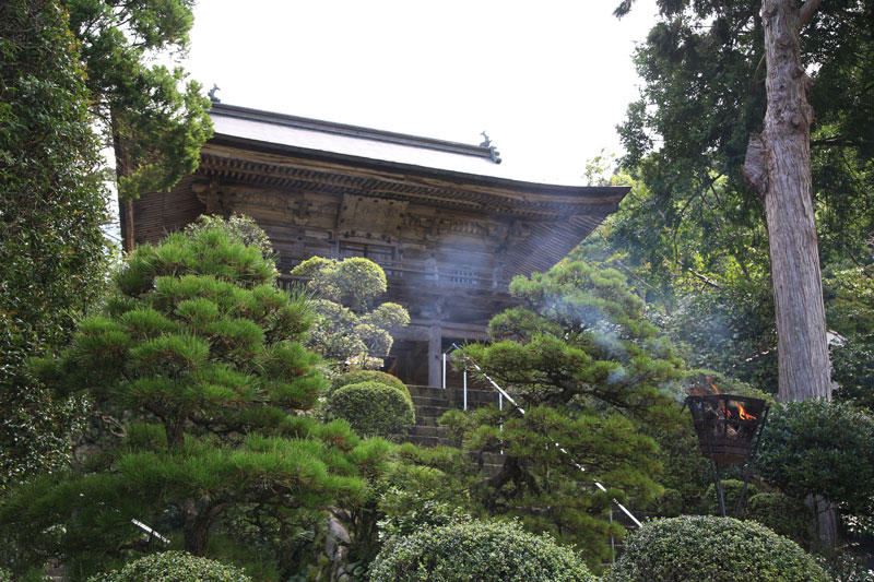 雲龍山城安寺